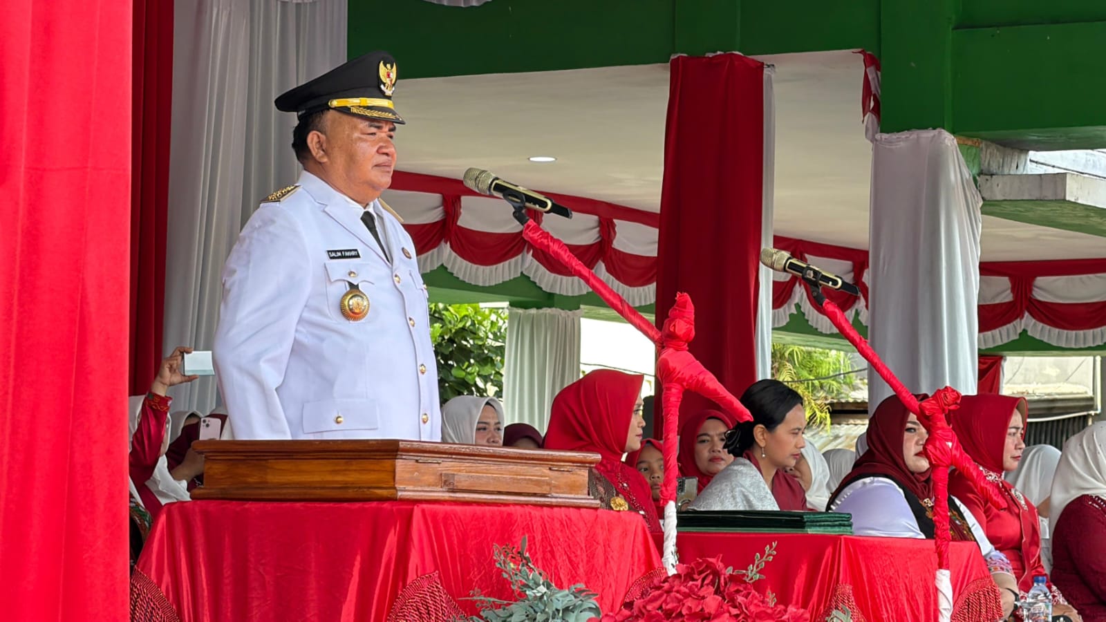 Upacara HUT ke-81 RI, di Agara, Ratusan Warga Padati Lapangan Ahmad Yani dan Kompi Senapan A Yonif 114/SM