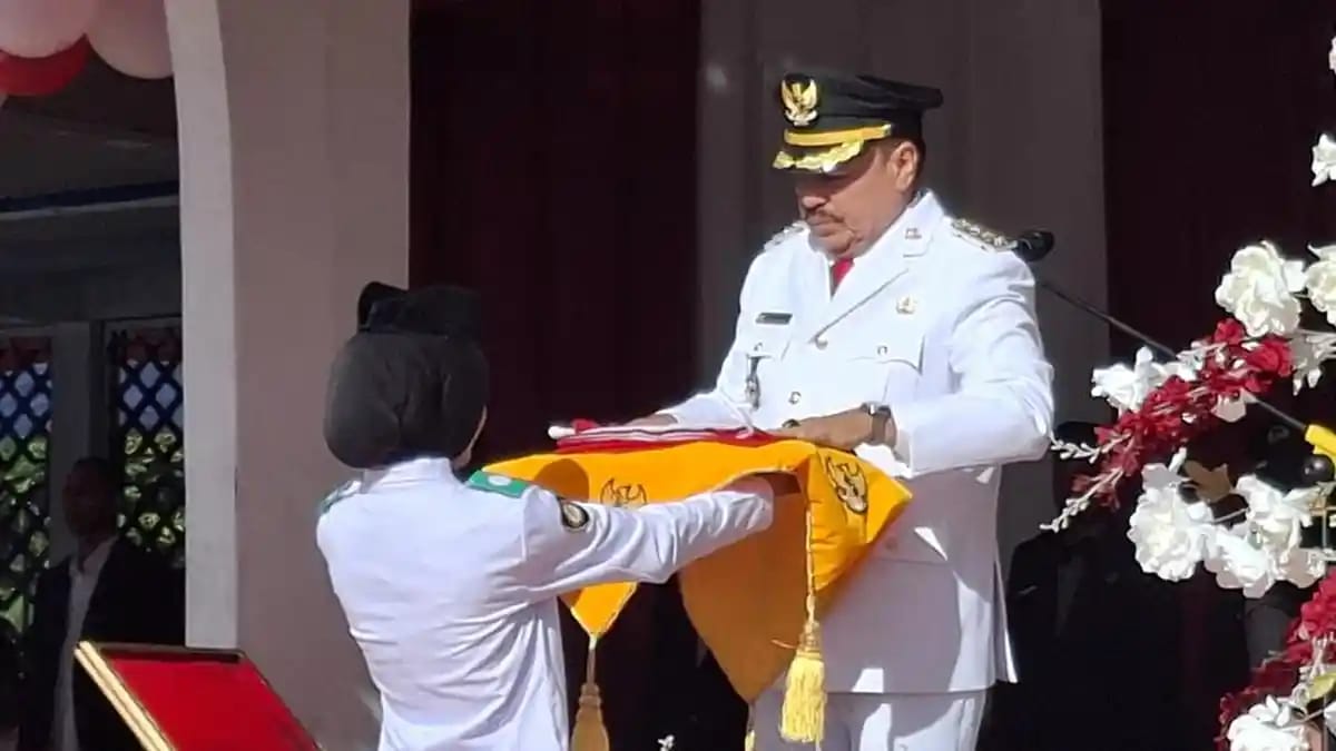 Peringatan HUT ke-81 RI di Nagan Raya Berlangsung Khidmat dan Lancar, Bupati TRK Jadi Inspektur Upacara.