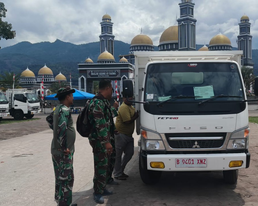 Dukung Ekonomi Desa, Kodim 0108/Agara Serahkan 53 Unit Truk Mitsubishi Fuso untuk Operasional KDKMP