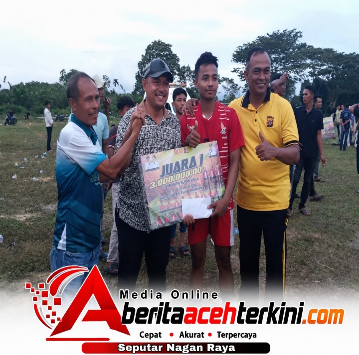 Blang Muling FC Juara Turnamen HUT RI ke-81 Tingkat Suka Makmue, Kalahkan Kuta Baro FC 2-1